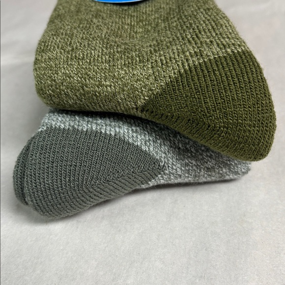 New Columbia Socks Men’s 2 Pair Green & Gray Warm Fleece Socks Activewear Casual - Picture 12 of 13
